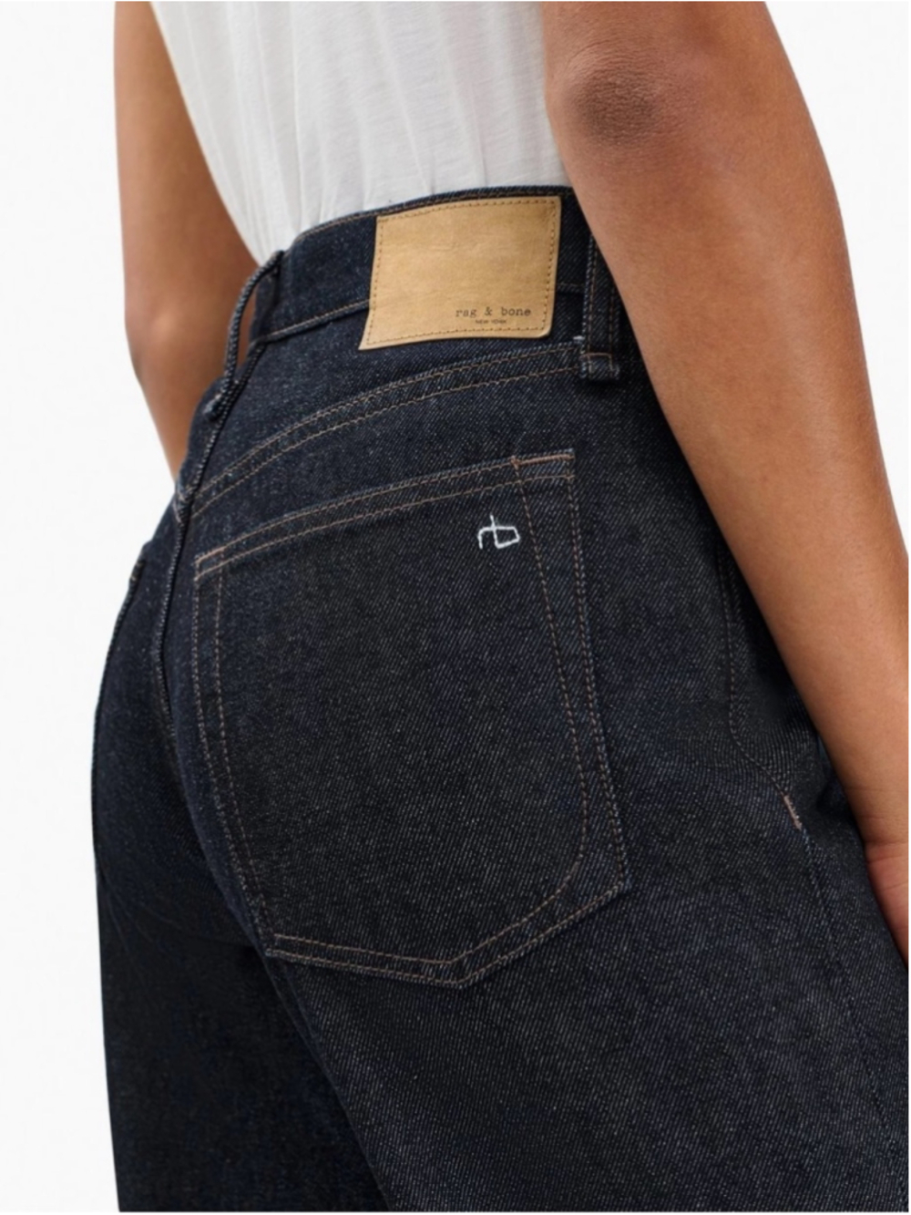 Rag & Bone Shea Ankle Relaxed Straight Jeans
Lightweight Rigid in Twilight Rinse - Picture 3 of 15